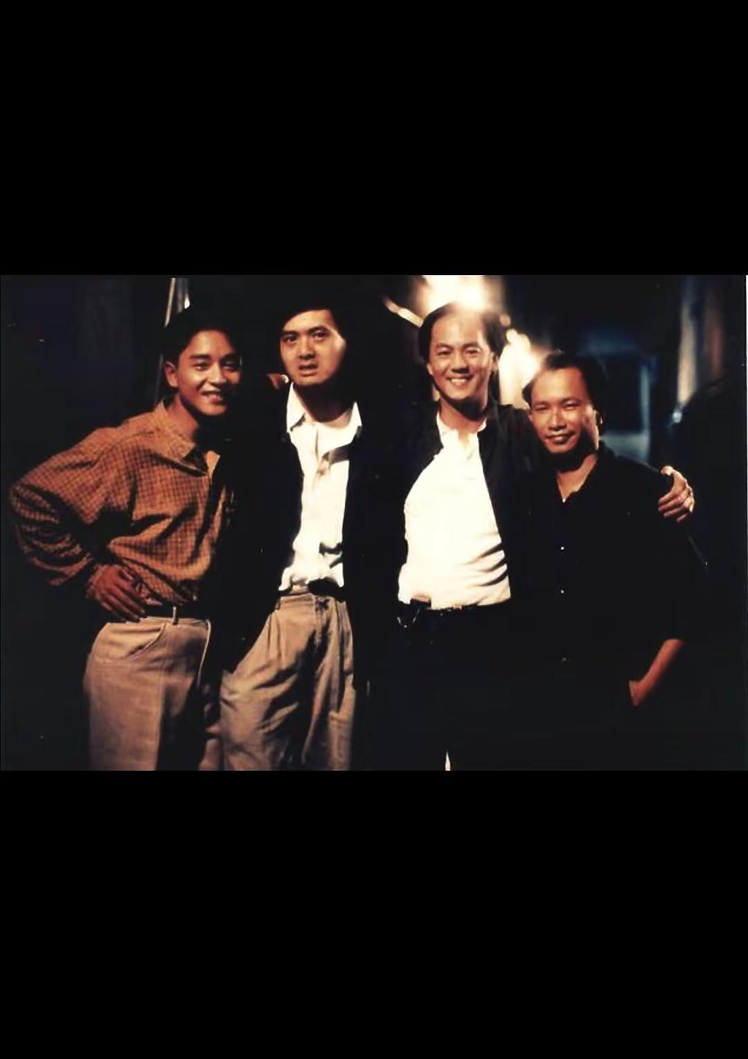 1986年拍摄《英雄本色》。值得一提的是小马哥这个角色本来是个配角，导演考虑过林子祥、郑浩南，最终定了周润发来客串演出。当时发哥还同时拍着其他几部戏，本来只是过来客串一下，但越拍吴宇森越觉得发哥演的有意思，再加上当时张国荣也有其他事，于是就一路加戏让客串的小马哥成为男主角之一。剧里那段经典台词和一些