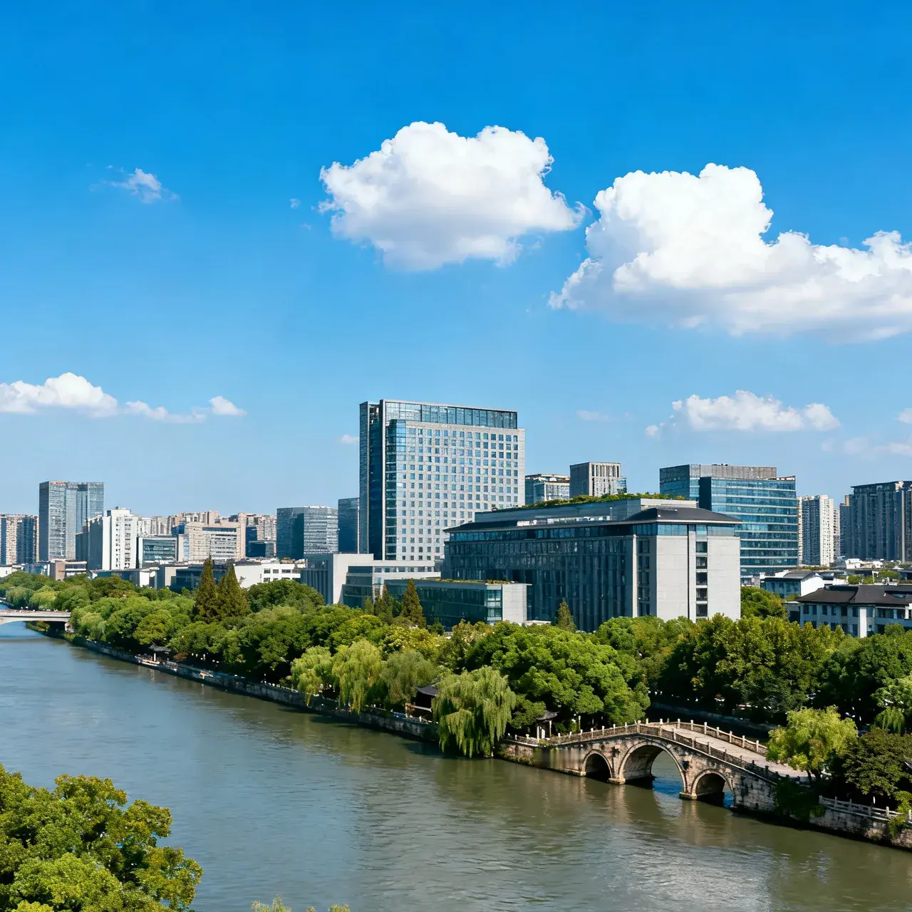 社会10条潜规则：懂分寸的人，从来不吃亏   行走社会，最该掌握的不是...