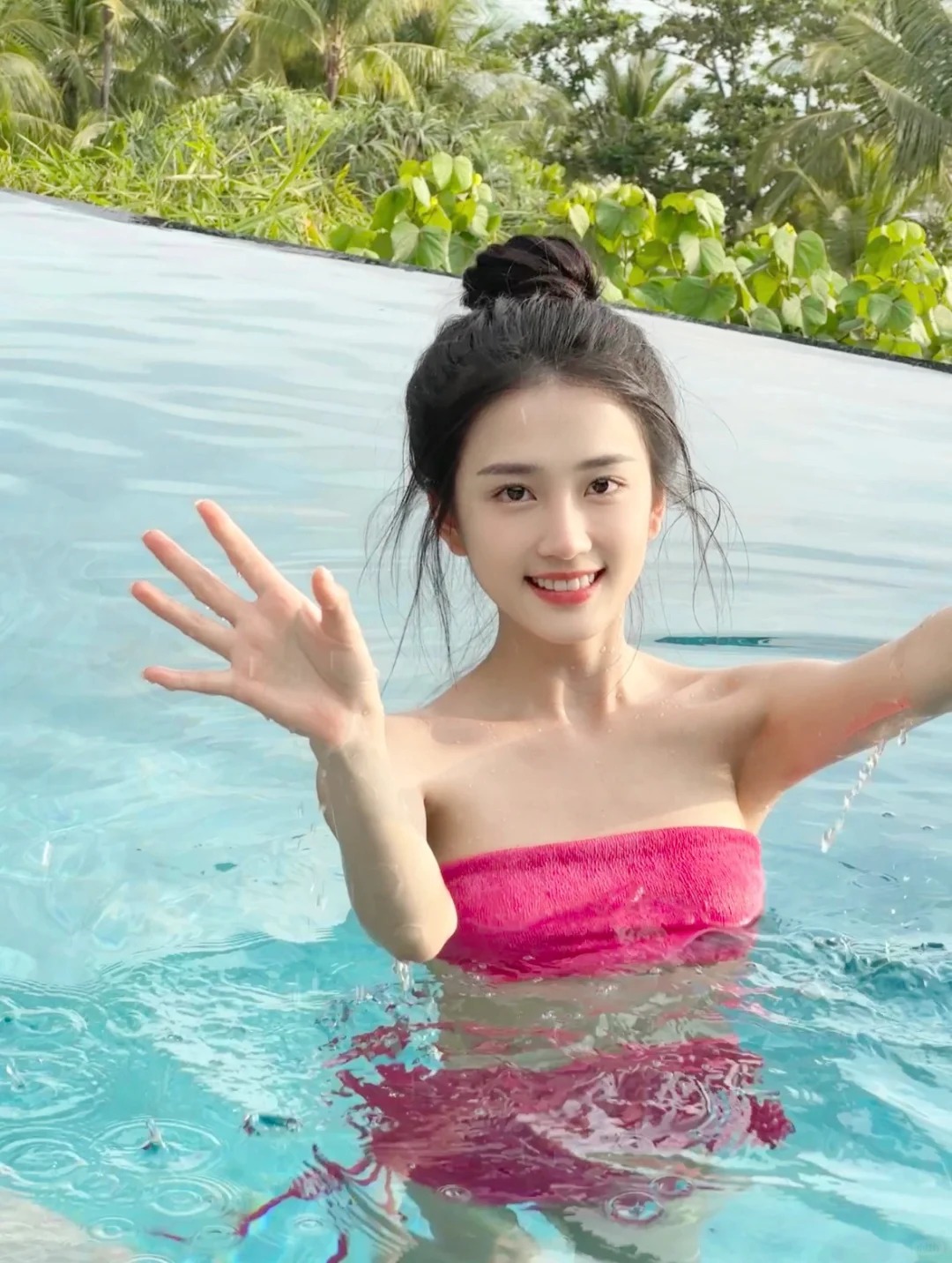 超有内媚的山东兼职模特小姐姐，她的气质像刚出鞘的软剑，柔中带锋。说话时...