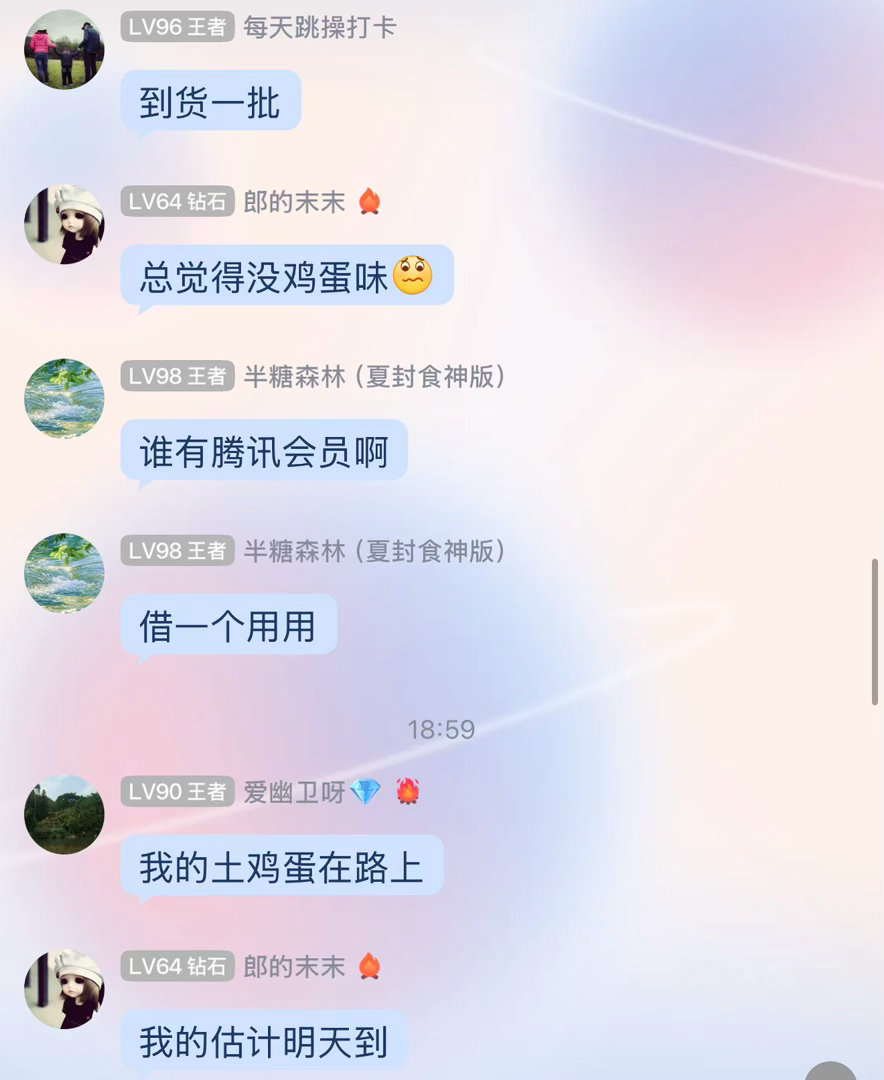 早餐吃够20克蛋白质，并不需要硬塞五个鸡蛋，两个鸡蛋加一盒牛奶就是最易复制的标杆搭配，还有其他三套组合。  一、直观组合：四种常见搭配- 两个鸡蛋（约12-13克蛋白） + 一盒250毫升纯牛奶（约7