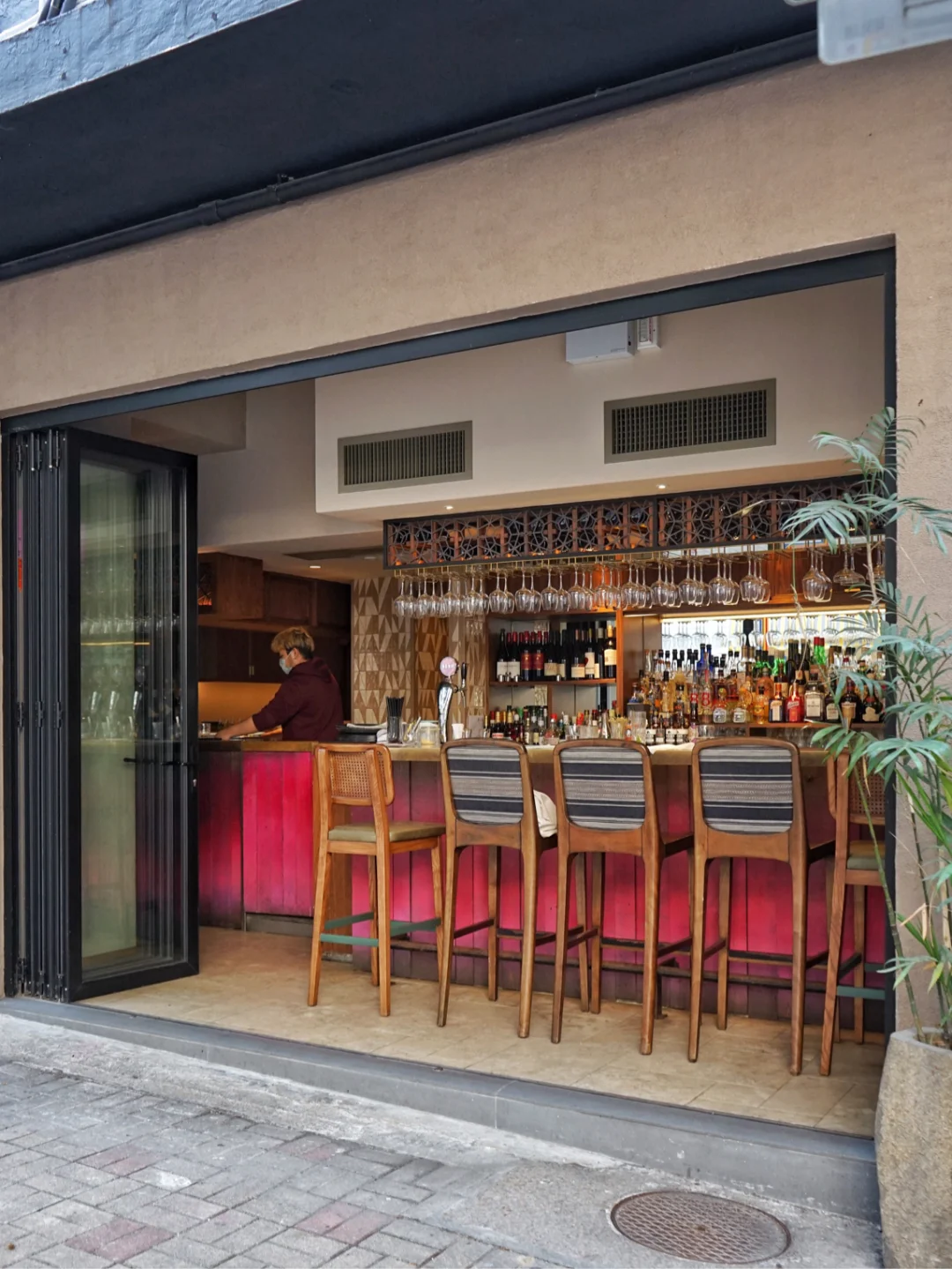 香港探店｜沙漠游牧民族贝都因风格酒吧餐厅