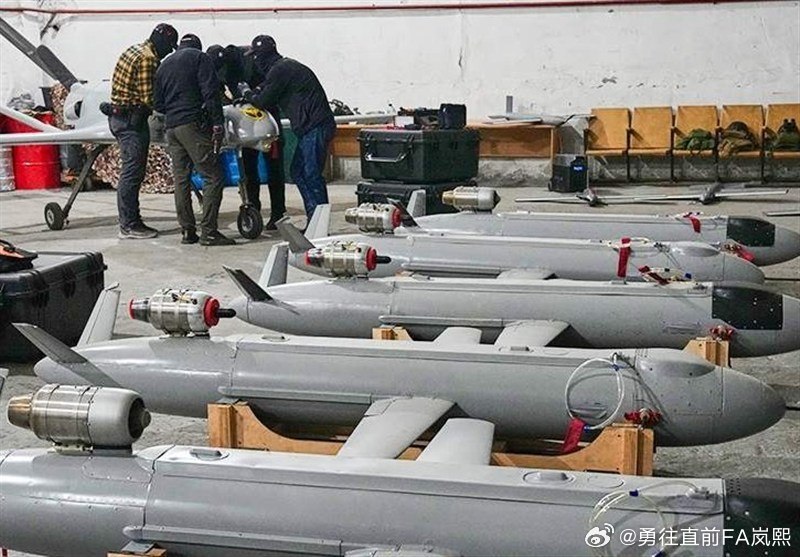 塔斯尼姆通讯社：乌克兰在伊朗周边国家部署无人机行动已被曝光。

一位伊朗安全消息人士向塔斯尼姆通讯社透露，乌克兰已在多个伊朗周边国家境内部署了无人机力量，其中包括小型无人机。

该消息人士补充道：“乌克兰的行动包括在该地区部署一个由小型无人机组成的作战网络。”

该消息人士指出，有关乌 ​