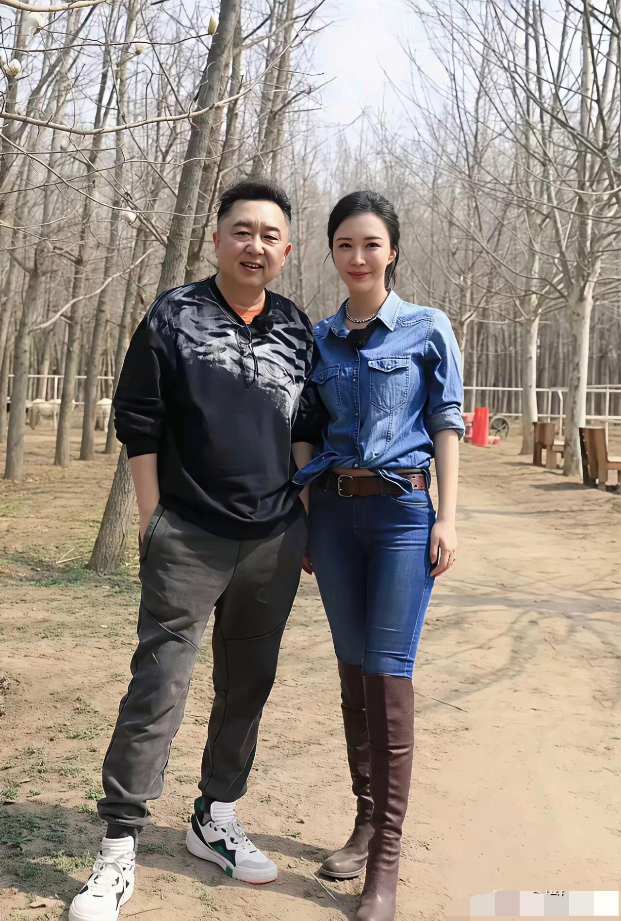 同为中国豪门贵妇圈顶流，
王石夫人田朴珺和邹拳王夫人冉莹颖，
哪个贵族气质更强一些呢？
