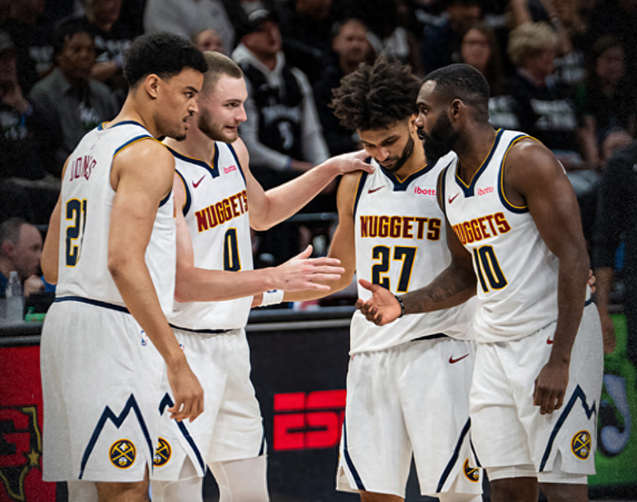 绝境求生！掘金险胜森林狼，大比分追至2-3