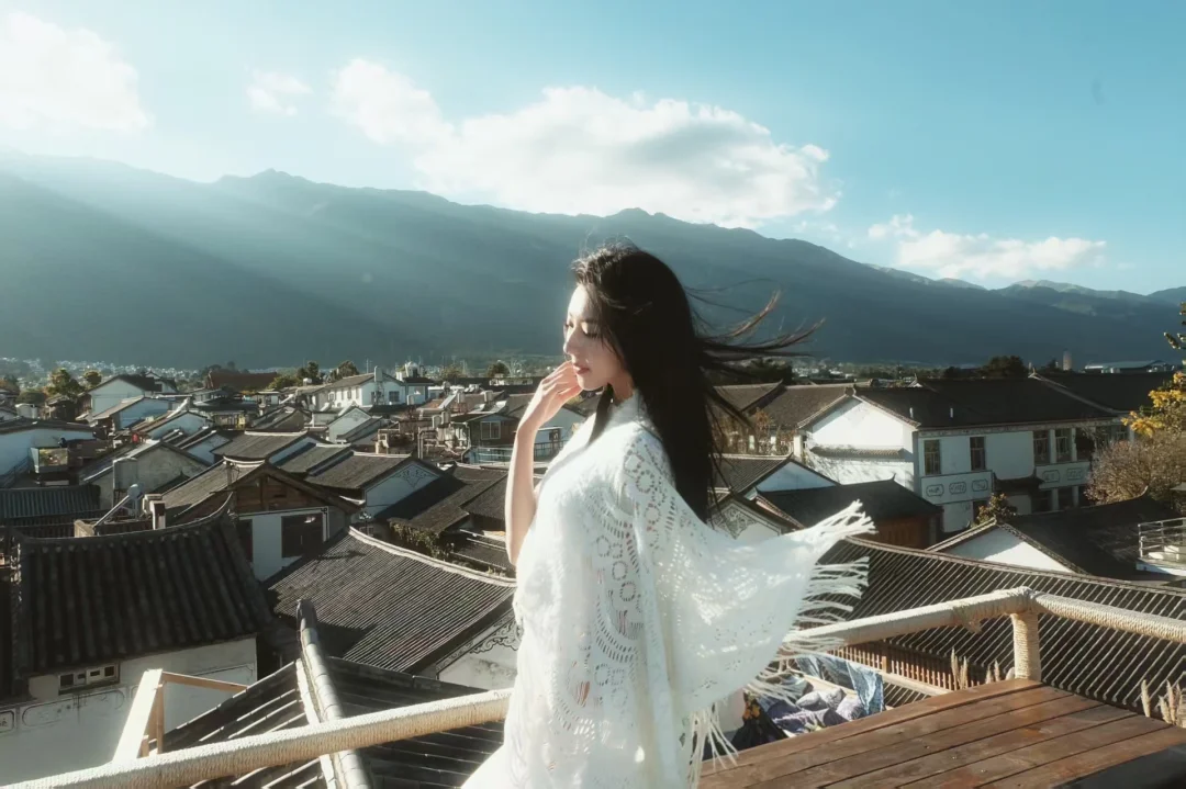 哪张色调比较好看
选择困难
#拍照姿势 #在记忆中闪光的旅行时刻 #大理