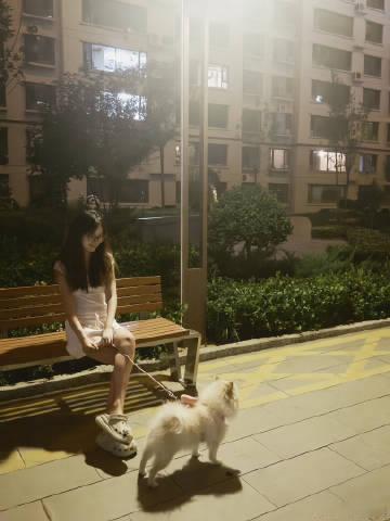 此刻理解了李湘看王诗龄的眼神