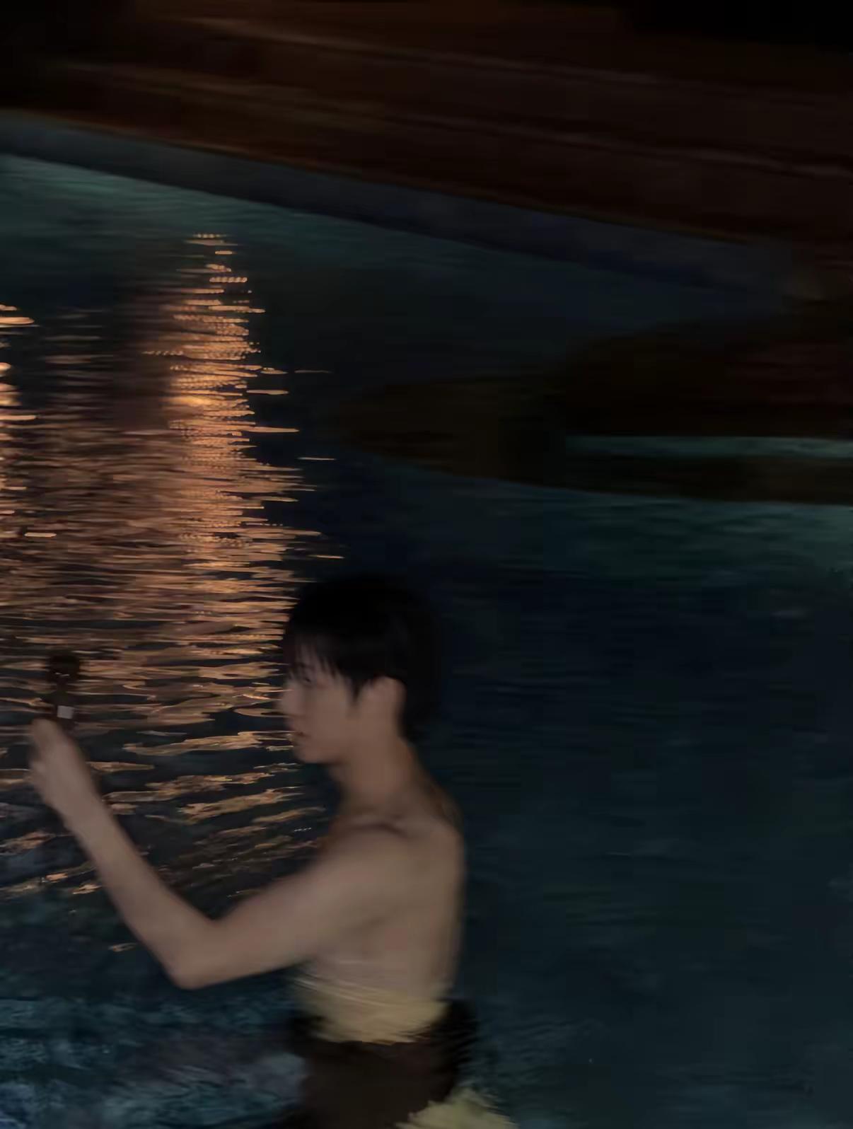 845你的胆子真是肥嘟嘟的  是好男孩就给衣服穿上！！845 朴时宇