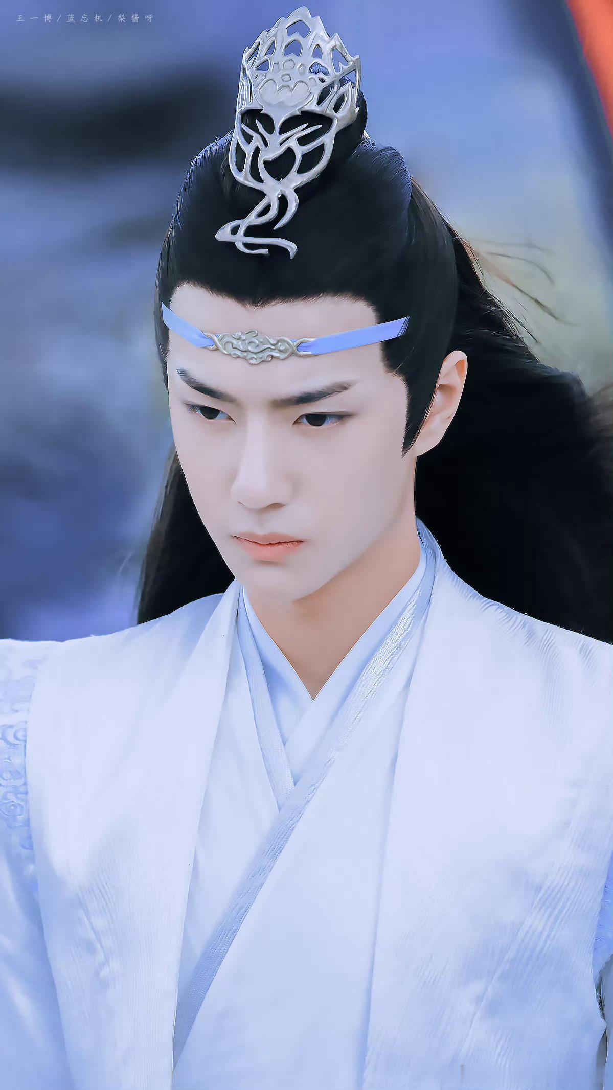 多谢你如此精彩耀眼，做我平淡岁月里星辰。​​​