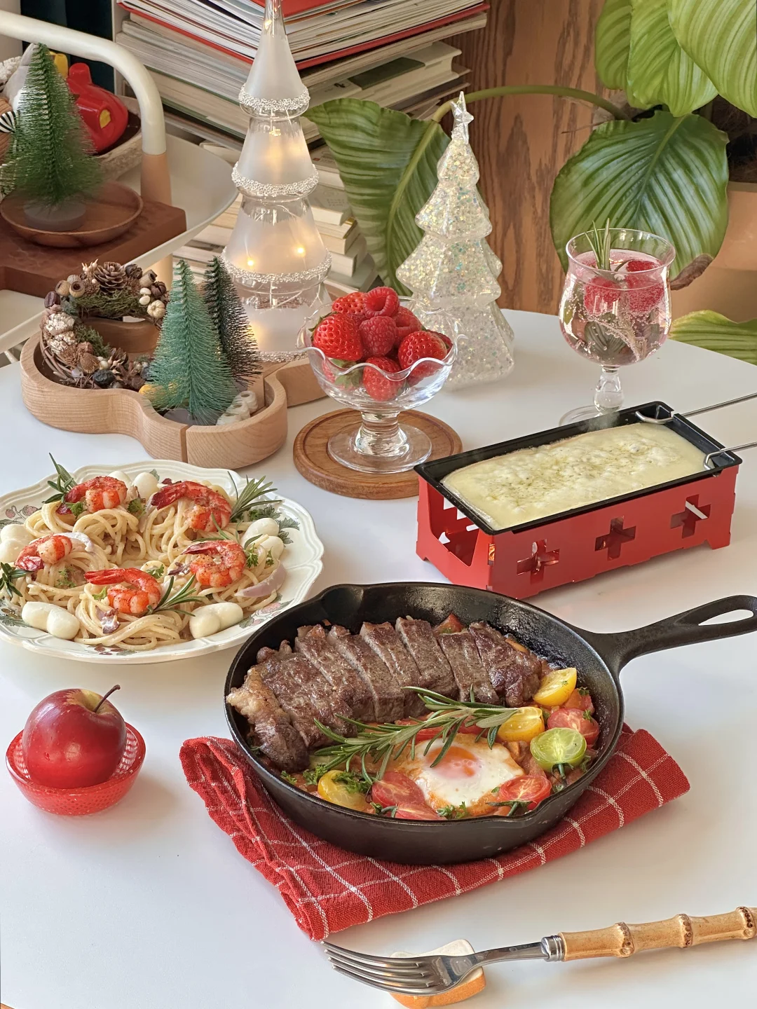 🎄圣诞漂亮饭|牛排北非蛋与花环意面🧀🥩🍝