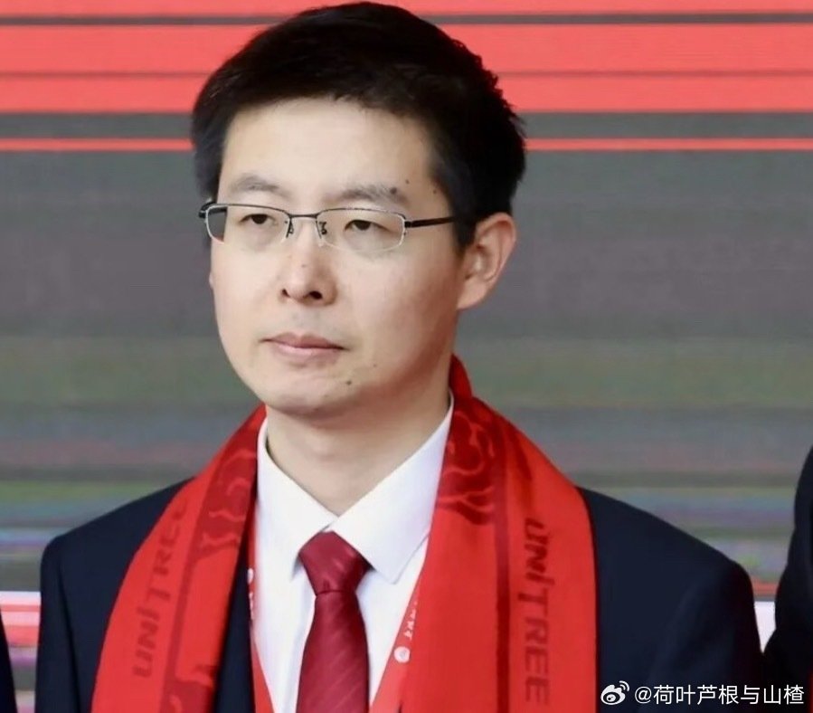 你说我为啥上市一点不嘻嘻。因为我知道“枪打出头鸟”！不过，这些“枪”来的也太快了！
#宇树员工称奖惩机制只有罚几乎没有奖##宇树员工称超100元报销需王兴兴审批##宇树回应报销超100需王兴兴审批# ​