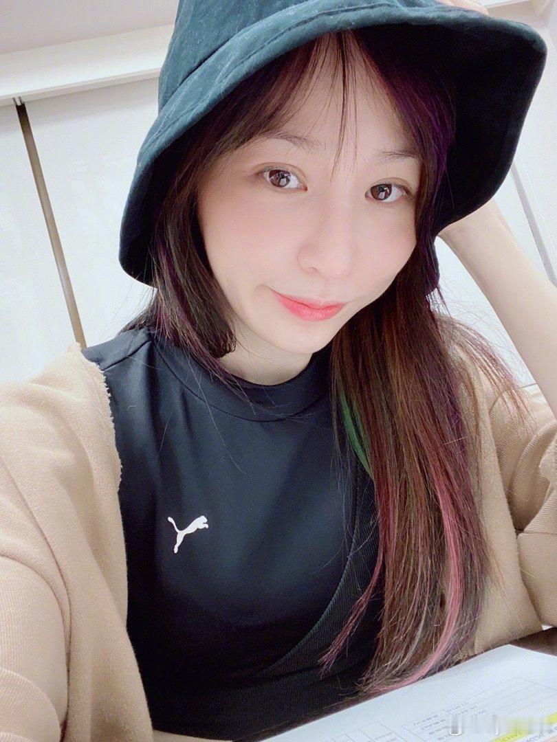 #王心凌[超话]# 
好看呀 ​