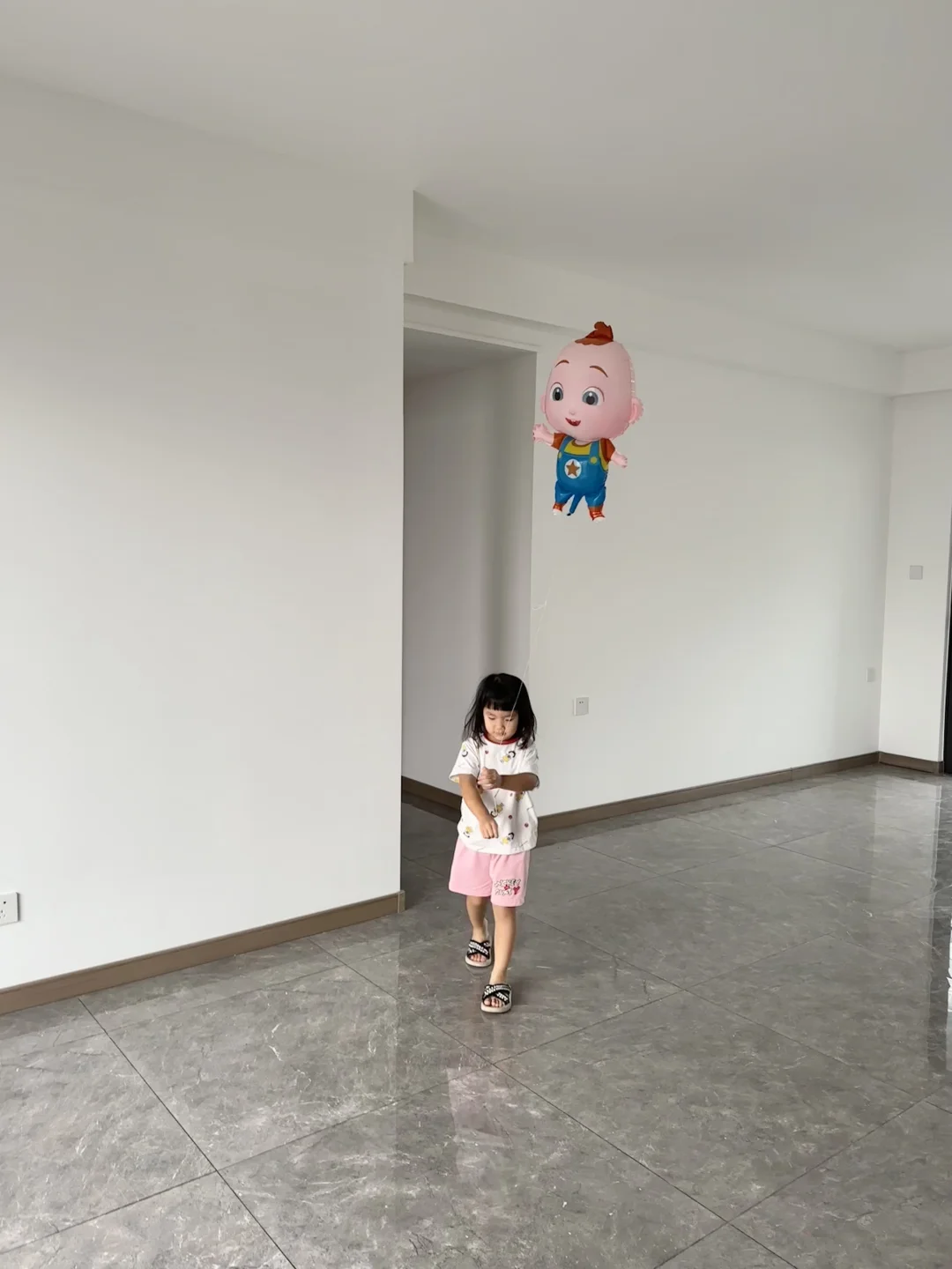 图一到图二，别怀疑真的是同一套精装房🤣