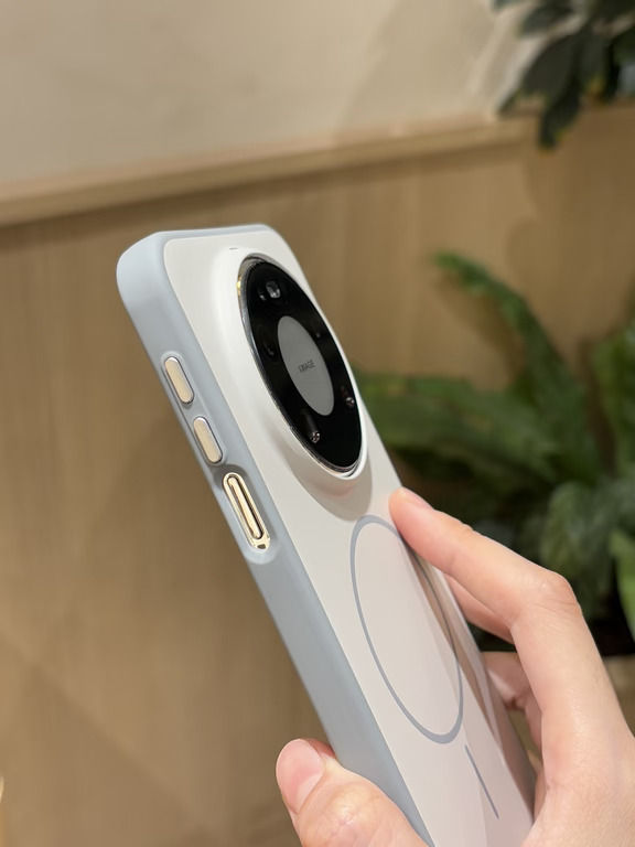 迄今为止华为mate80目前最高级感的泰灰色