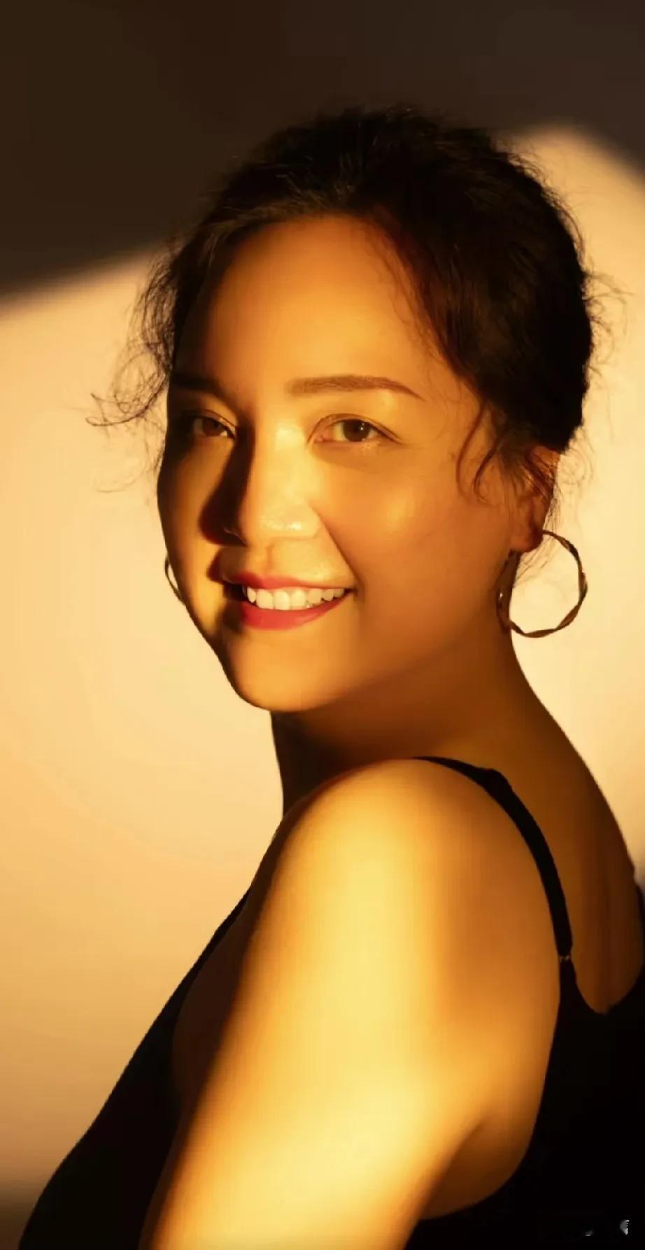 熟女风！我压箱底的收藏，忍不住分享给我热爱的粉丝！以及每一位有缘刷到的...