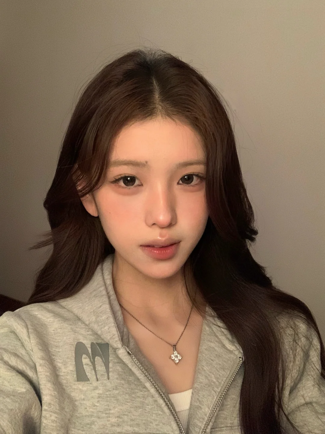 长中庭太适合这个妆了