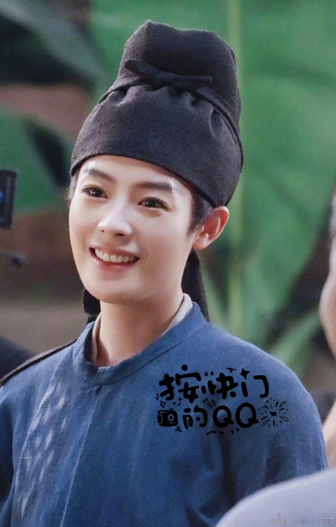 #陈丽君祝姑娘# 

星辰是陈丽君的私有财产，谁也拿不走，眼红也没用。

​