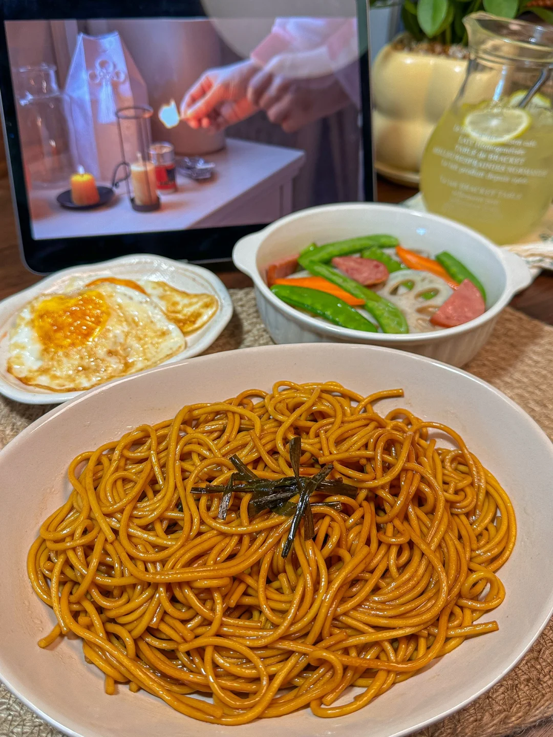 🍜晚餐 | 葱油拌面我可以吃到80岁！ฅ́˘ฅ̀