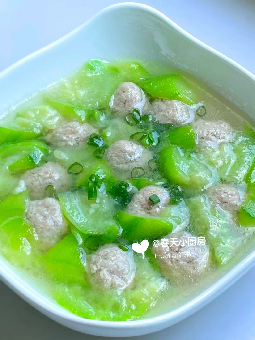 鲜掉眉毛！夏日必喝丝瓜肉丸汤，清爽不油腻‼️