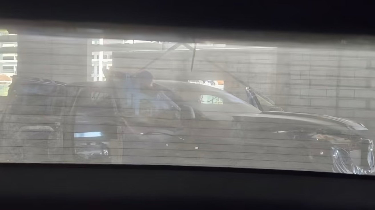 说是仰望的旗舰轿车

这看着像是对开门啊

国产第一个对开门啊[震惊] ​