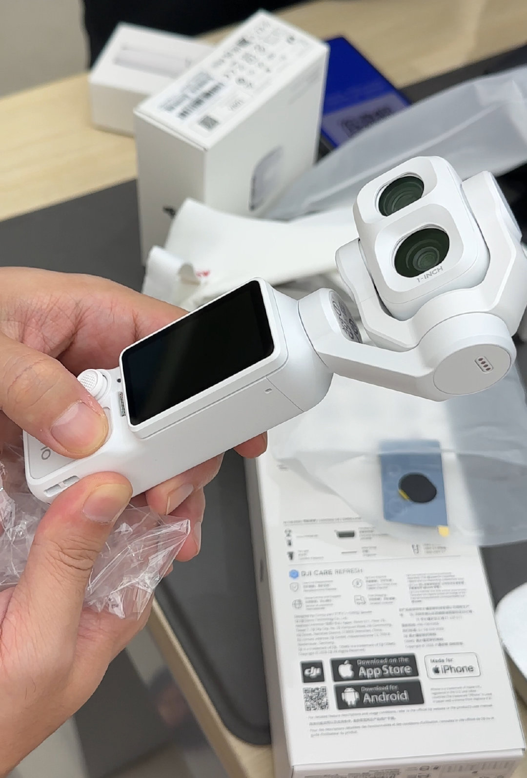 吼吼 大疆pocket 4p 珍珠白 首发已拿到手 喜欢！！ ​