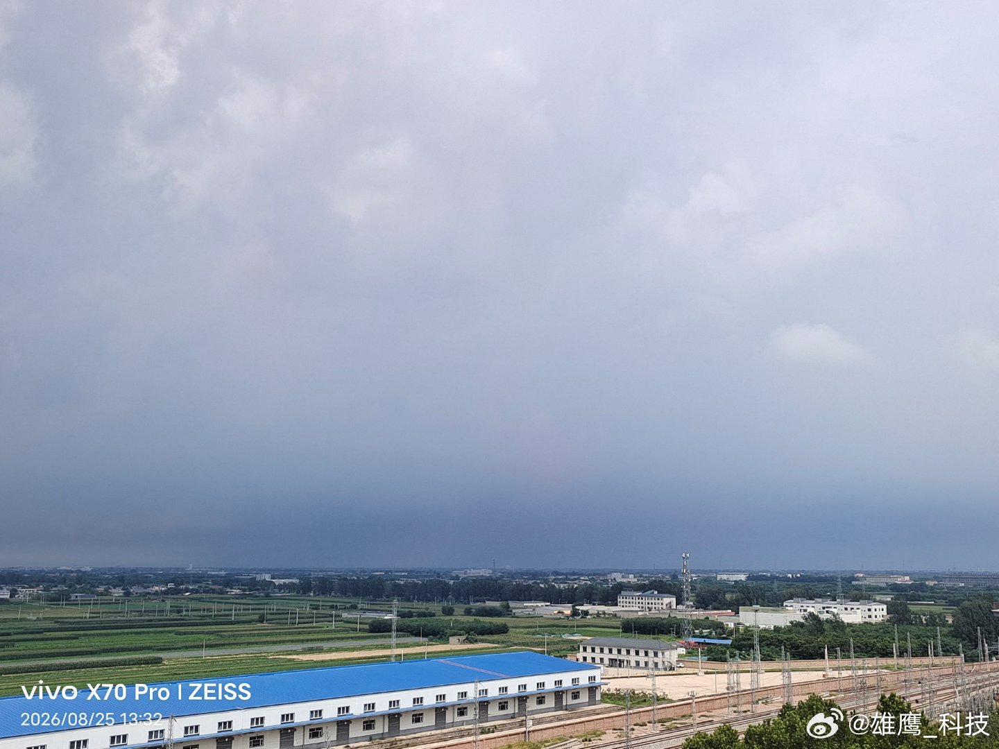 #vivo[超话]# 这是不是乌云压境，由北往南，步步而来。#记录生活##手机随手拍# ​​​