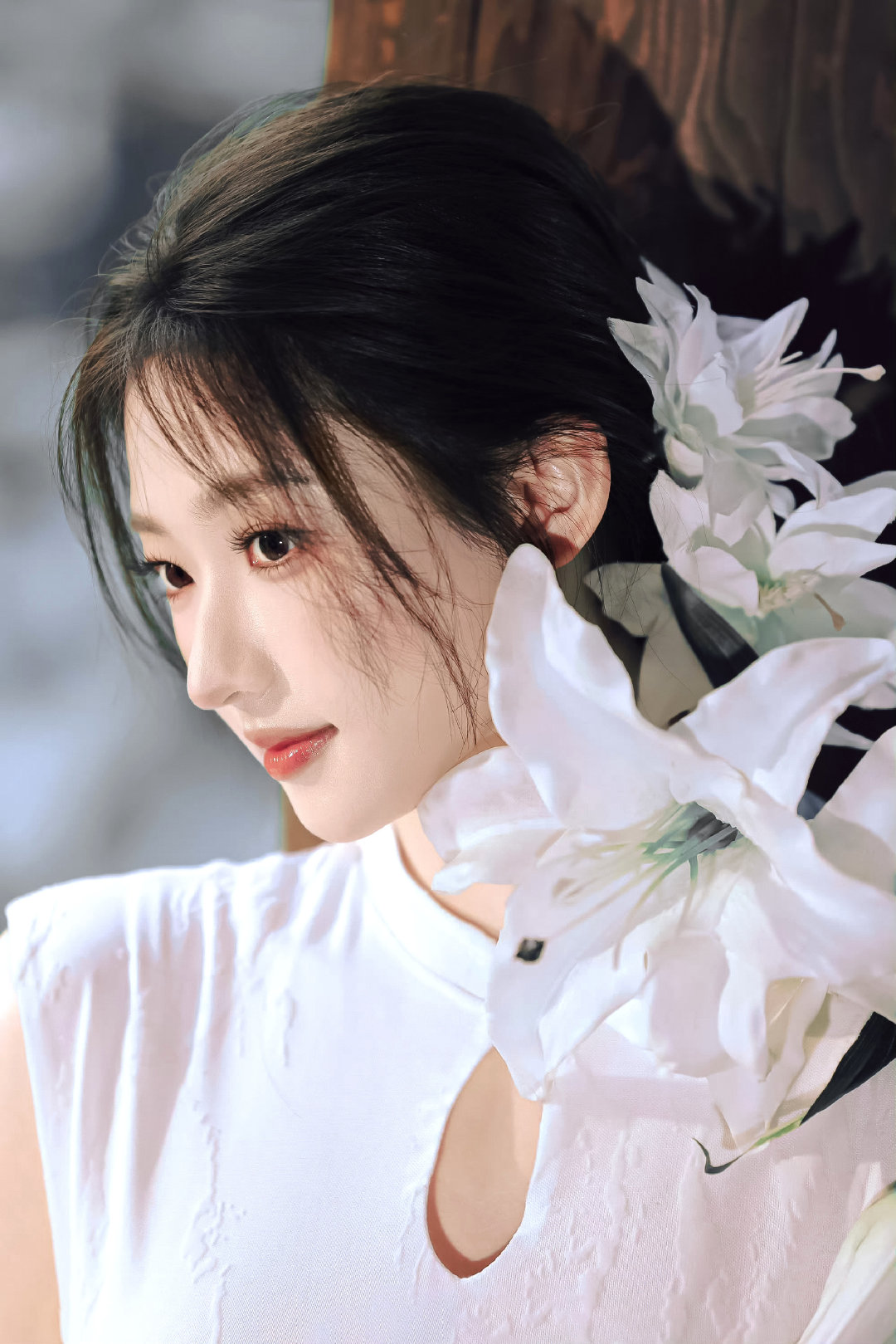 #杨雨潼[超话]##杨雨潼白鹤淮#yyt #杨雨潼项海葵# 
好一朵美丽的茉莉花～
​