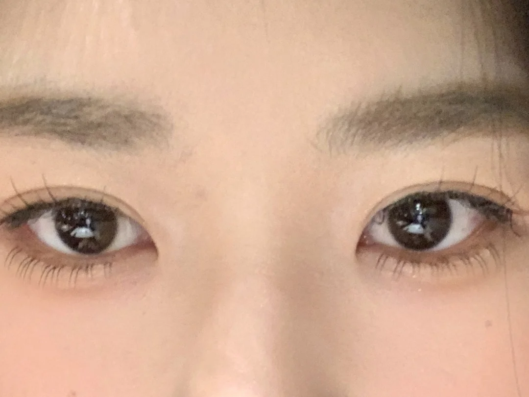泪沟眼袋重的都去oliveyoung买这个！！！！！！！！
