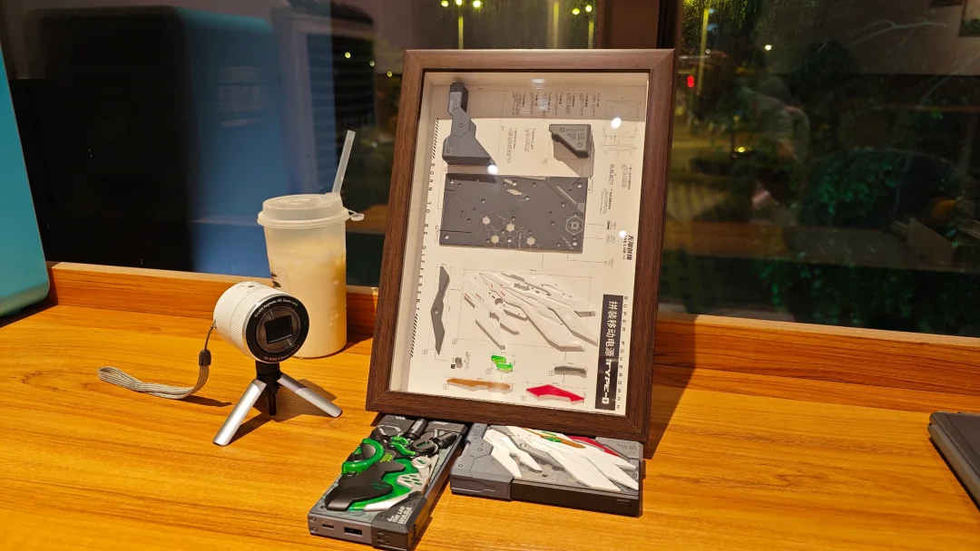 这你见过吗？无限创燥拼装充电宝