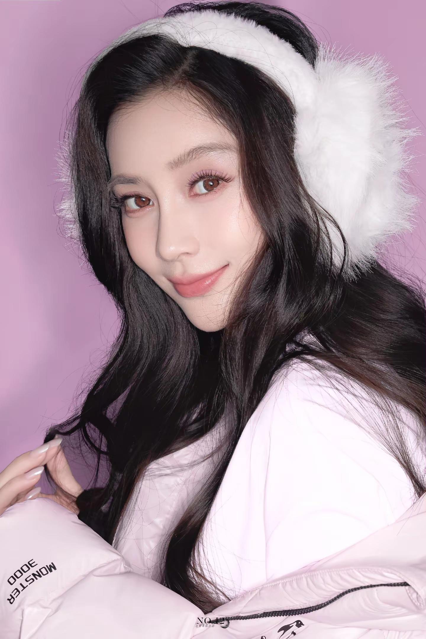 冬天要来了，多穿点衣服angelababy杨颖