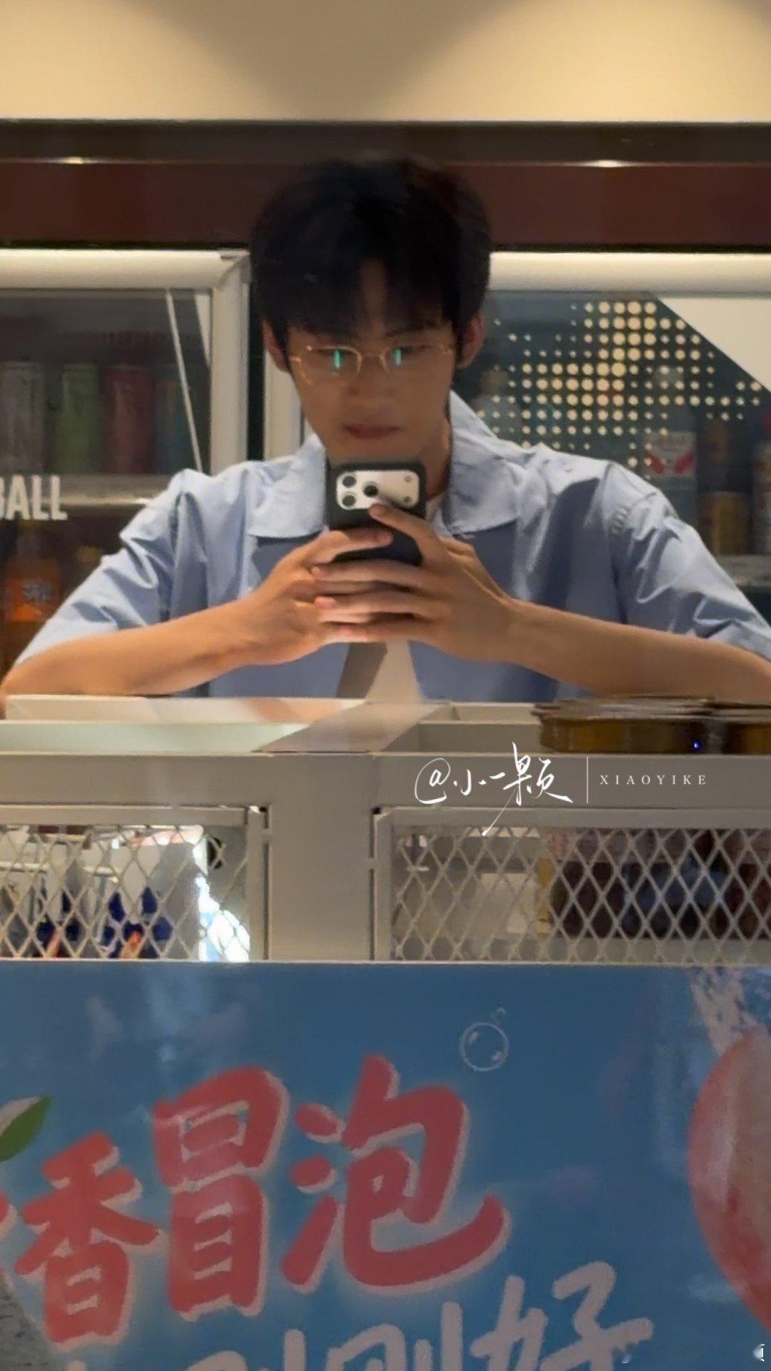 没哥哥我该咋办啊！ ​