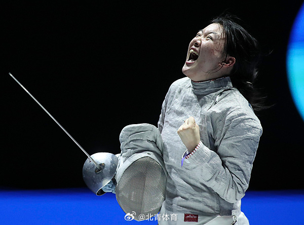 2026年世界青少年击剑锦标赛在巴西里约热内卢揭幕。16岁的中国小将潘...