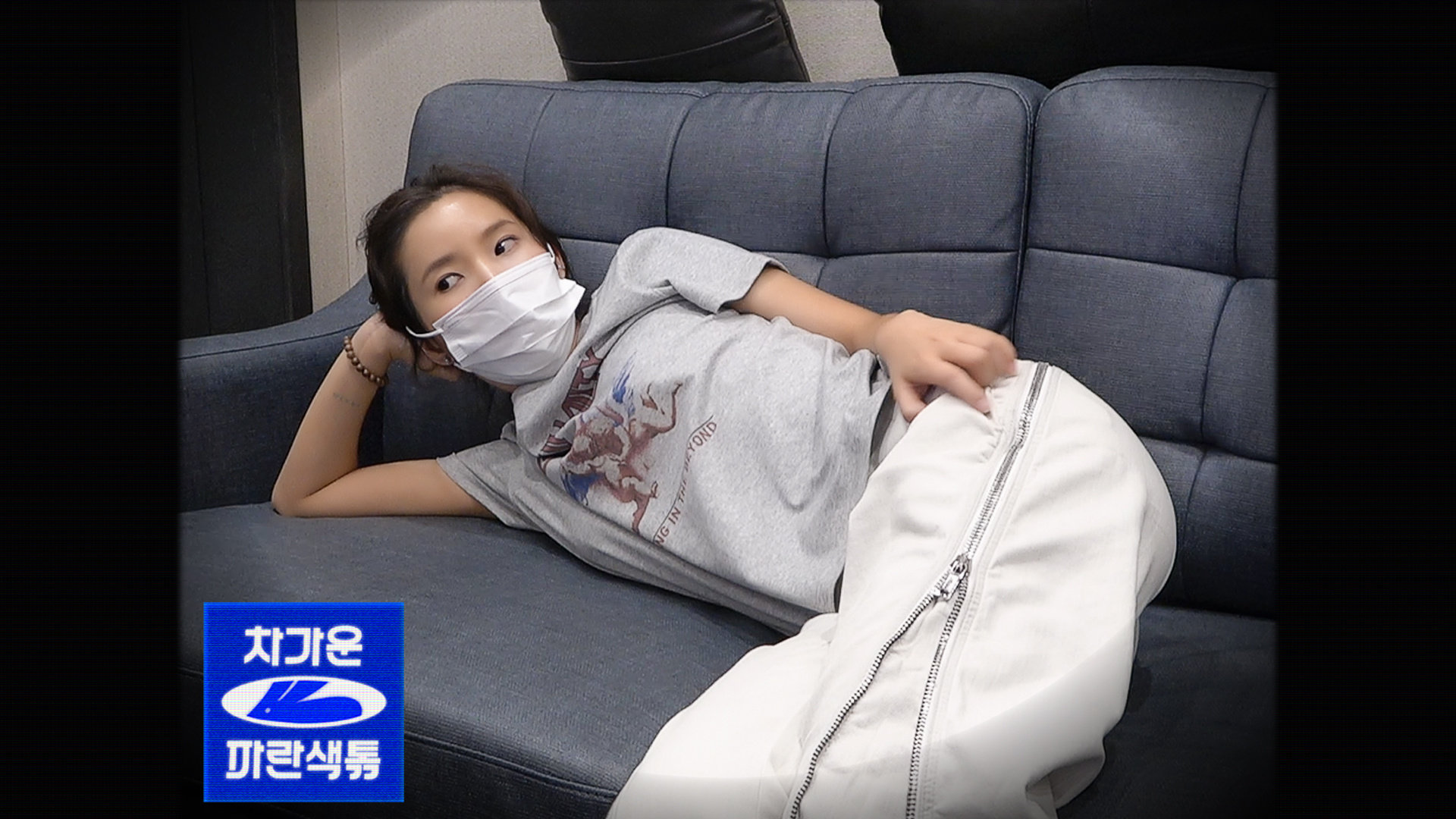 #idle组合[超话]#

[📺] icebluerabbiTALK 6

▶️Youtube: 
▶️哔哩哔哩:

#아이들# #idle#
#田小娟# #SOYEON# 
#끝내주는인생# #What_a_Wonderful_Life# ​​​ ​​​​