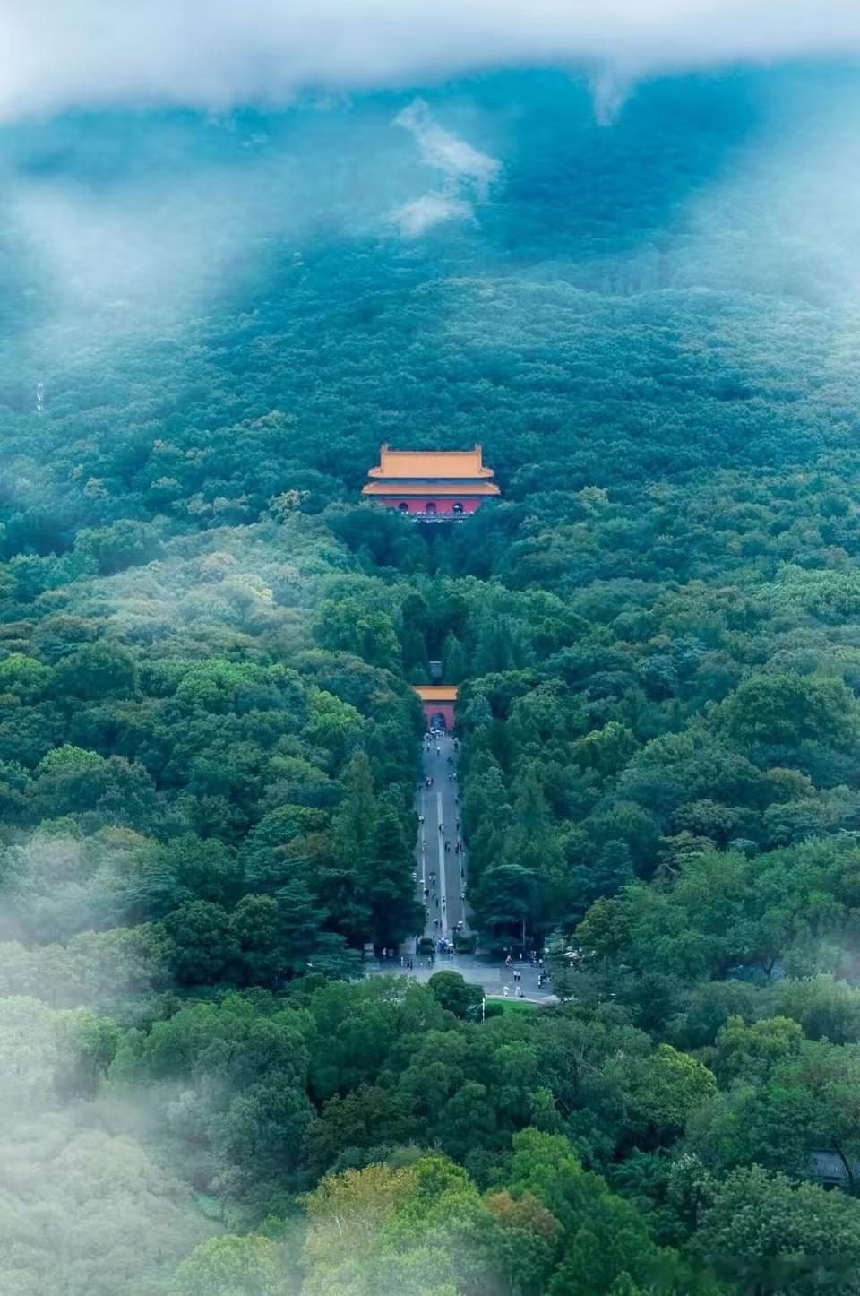暑假南京三日游攻略，毕业生人少景美慢逛金陵  前言暑假毕业旅行去哪，这...