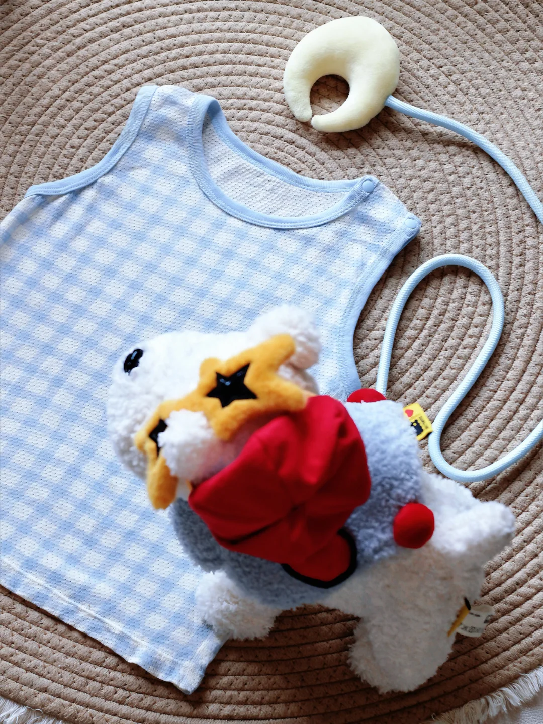 贴心如我 提前给怕热小盆友准备好衣服啦✨