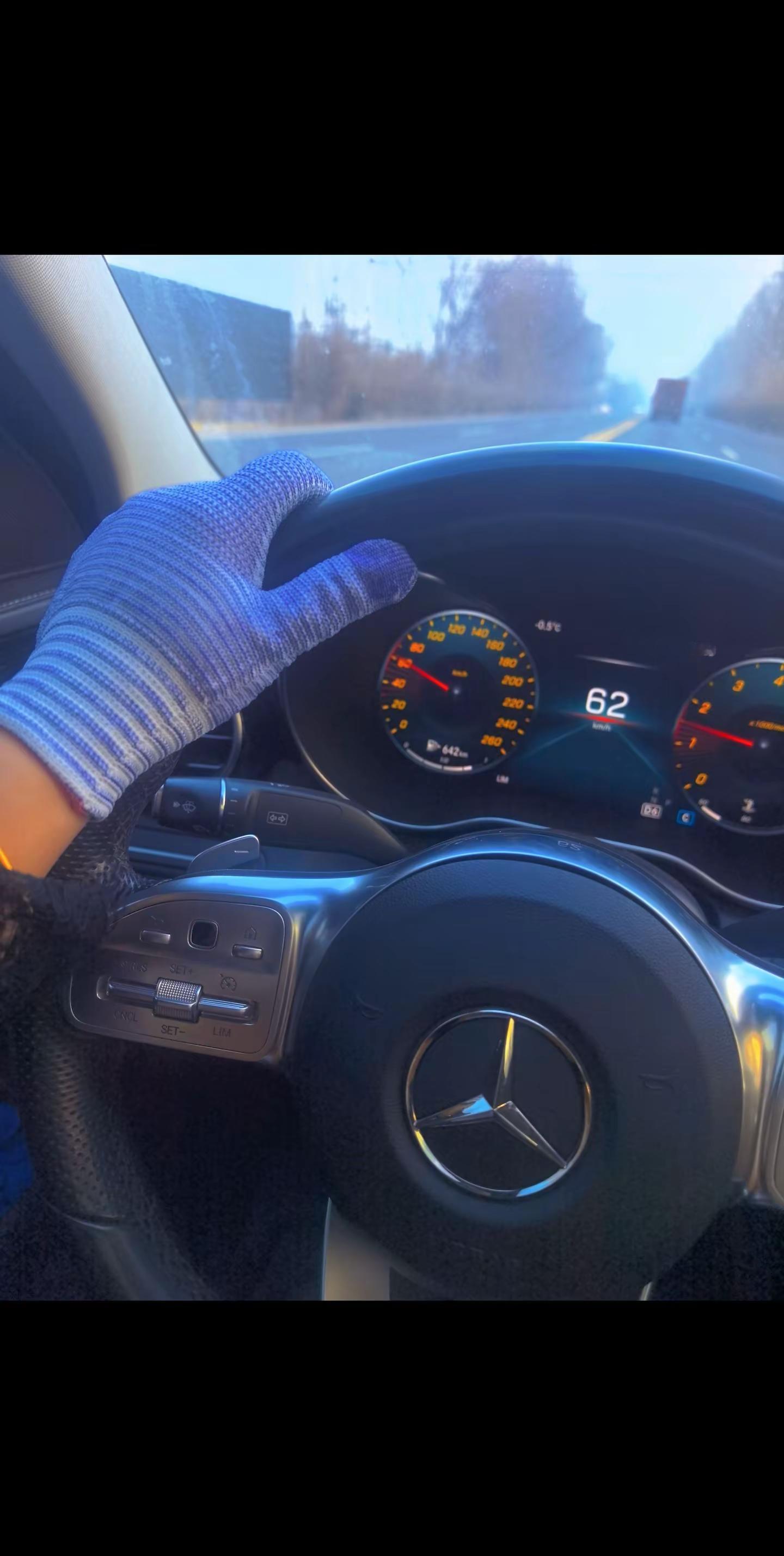 算了，跟你们有方向盘加热的说不清楚……