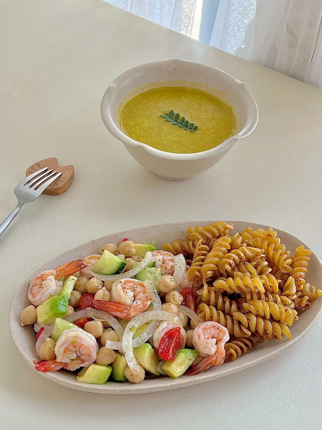 ️☀️鹰嘴豆虾仁沙拉｜烤螺旋意面｜蔬菜浓汤 🍲
