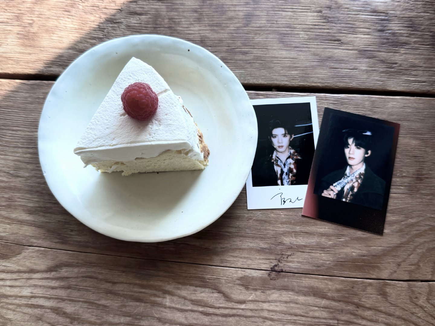 #官俊臣[超话]#  因為你我會記得這一分鐘☕️ ​