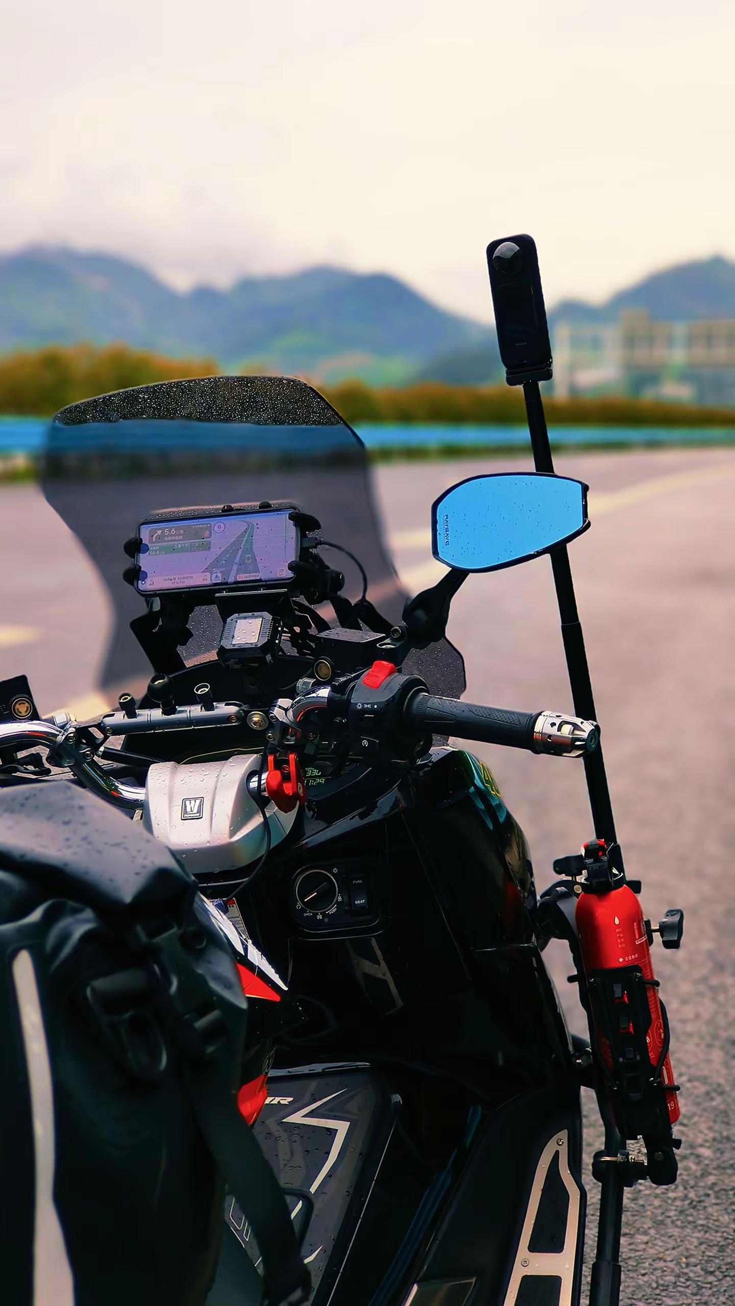 最舒服的关系，聊的来，信的过，靠的住。