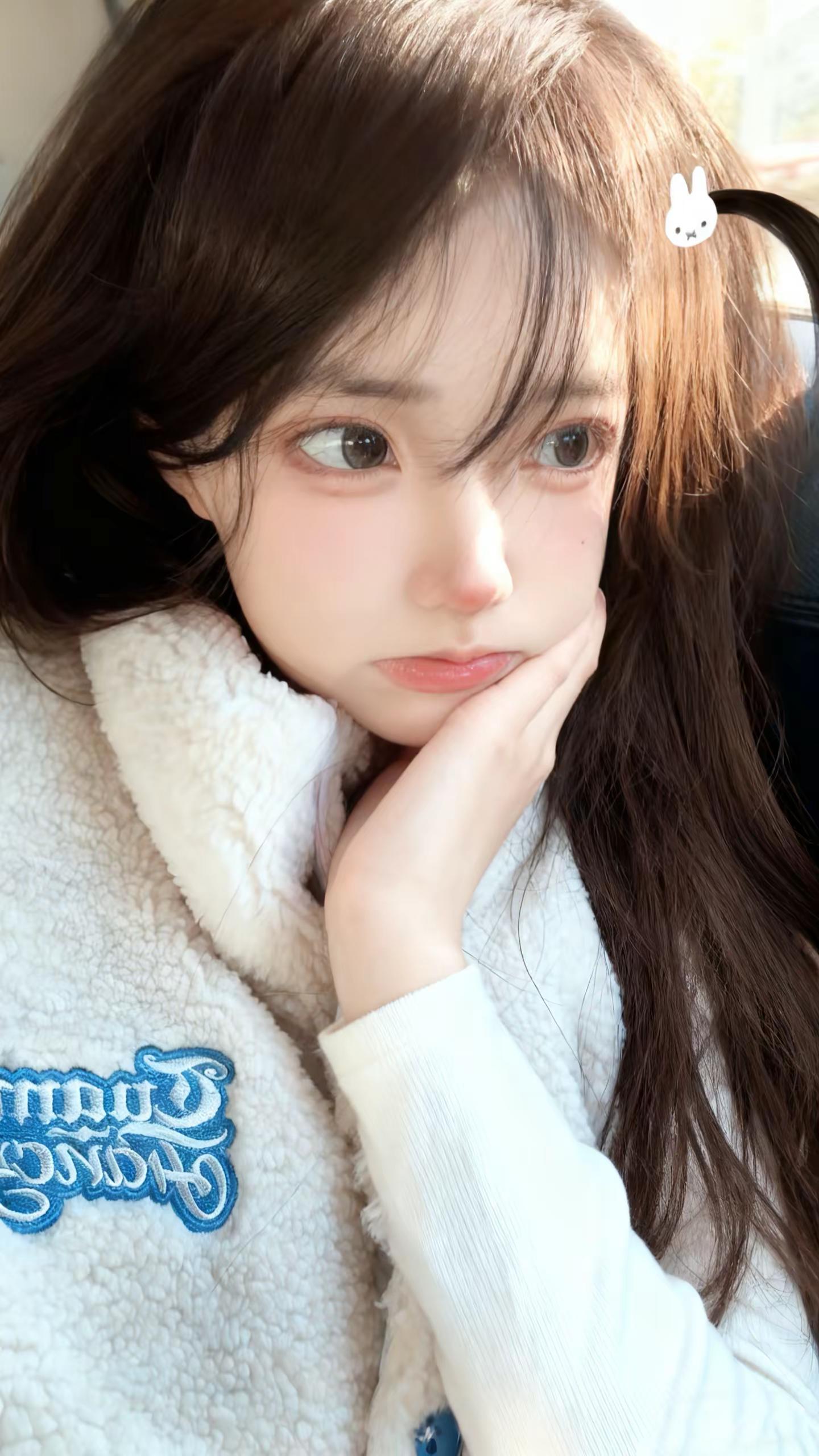 我的性格十分恶劣 但胜在我脸实在太乖。