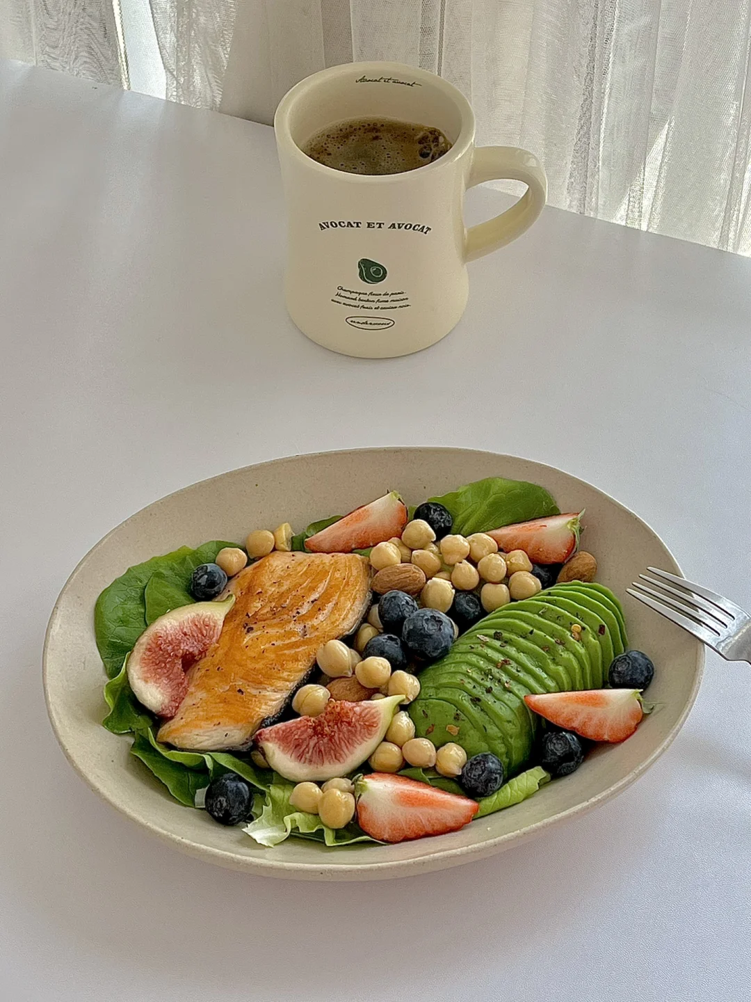 ☀️春节后的清肠早餐｜三文鱼牛油果水果沙拉