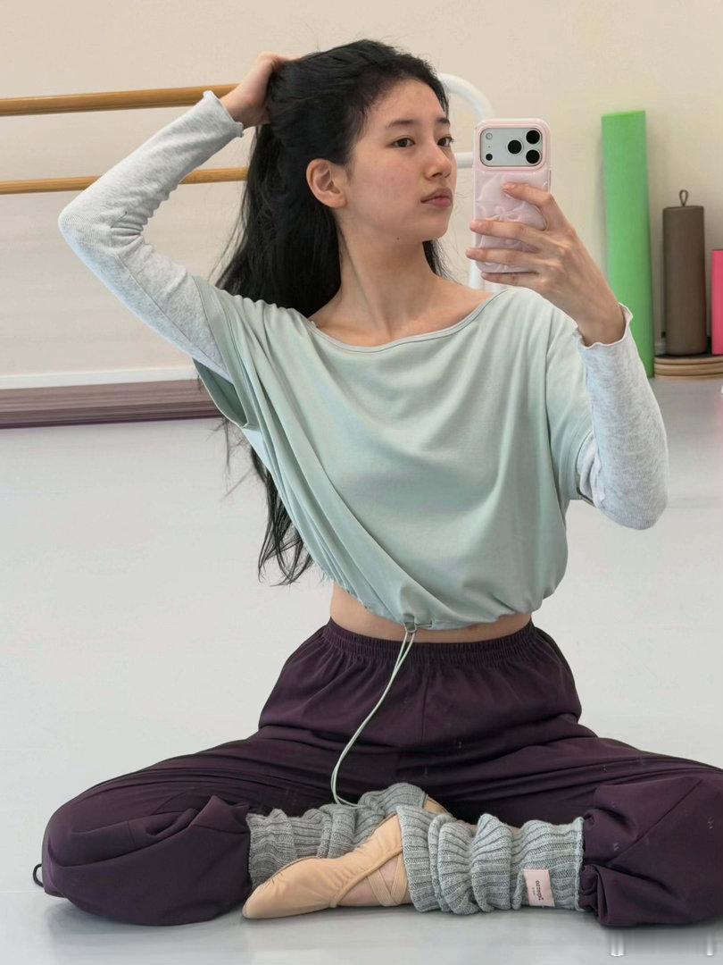 #裴秀智 听说我的脸很普通#到底哪里普通了 ​