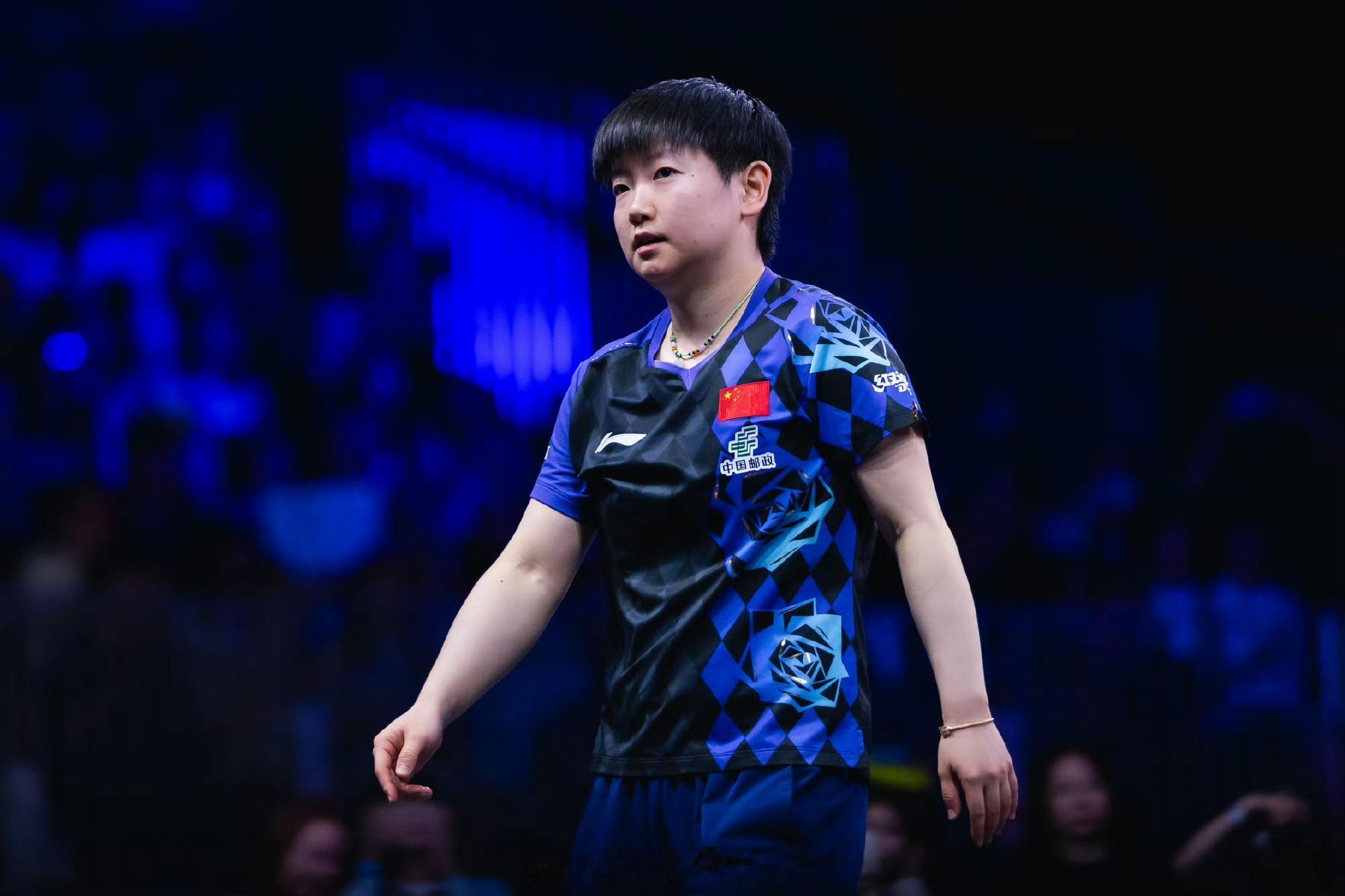 女乒1-0日本!孙颖莎20连胜早田希娜，还被对手撰文夸出花!国球汇