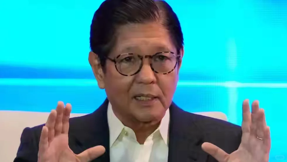 马科斯若真想自救，光喊话中方无济于事！菲防长特奥多罗屡屡挑衅生事，已成中菲关系最大障碍！不拿下这个害群之马，马尼拉就休想取信于北京！当务之急是清理门户，而非空喊对话！
