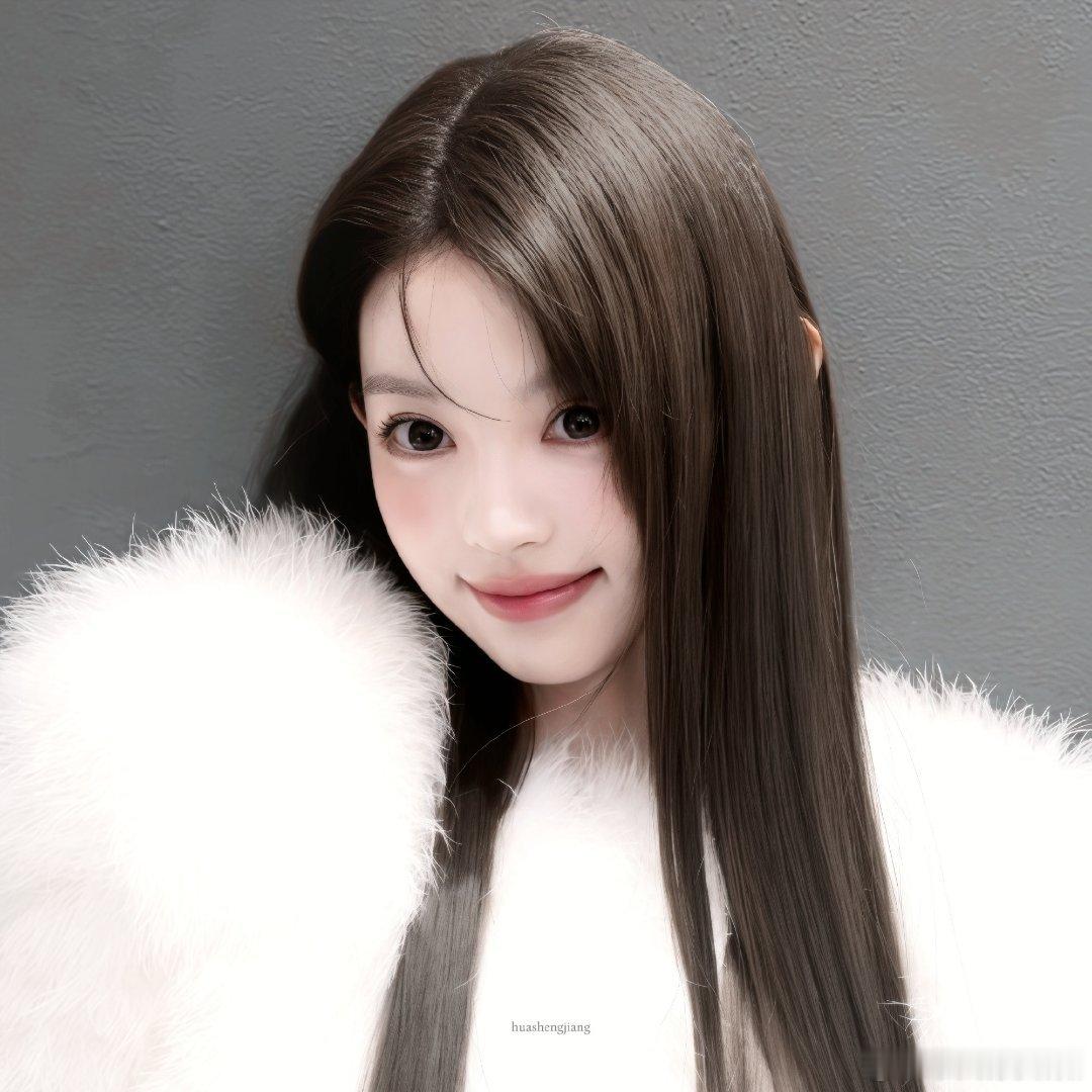 #田曦薇[超话]#txw#田曦薇何与当我的爱人亡于雪夜后# txw#嫁金钗上星央八# 
你眼眸照映出的爱意如大海般深邃 清澈
​