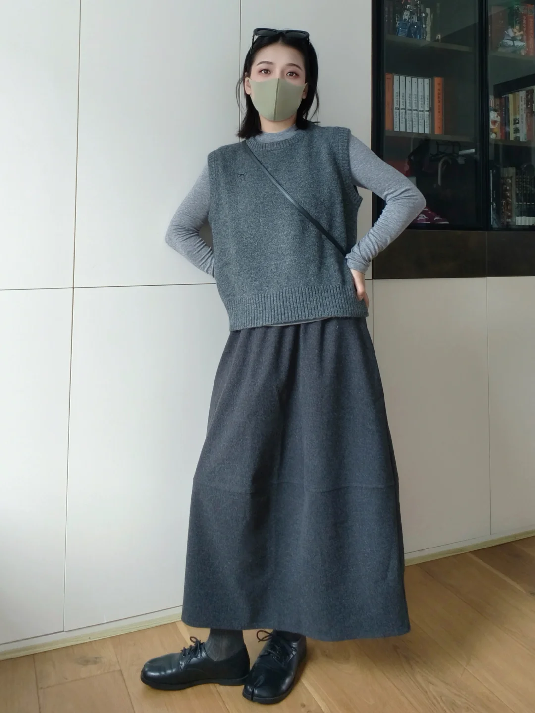 All Grey的无色彩穿搭