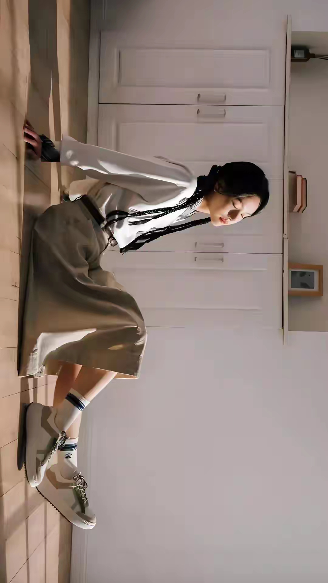 陈都灵
