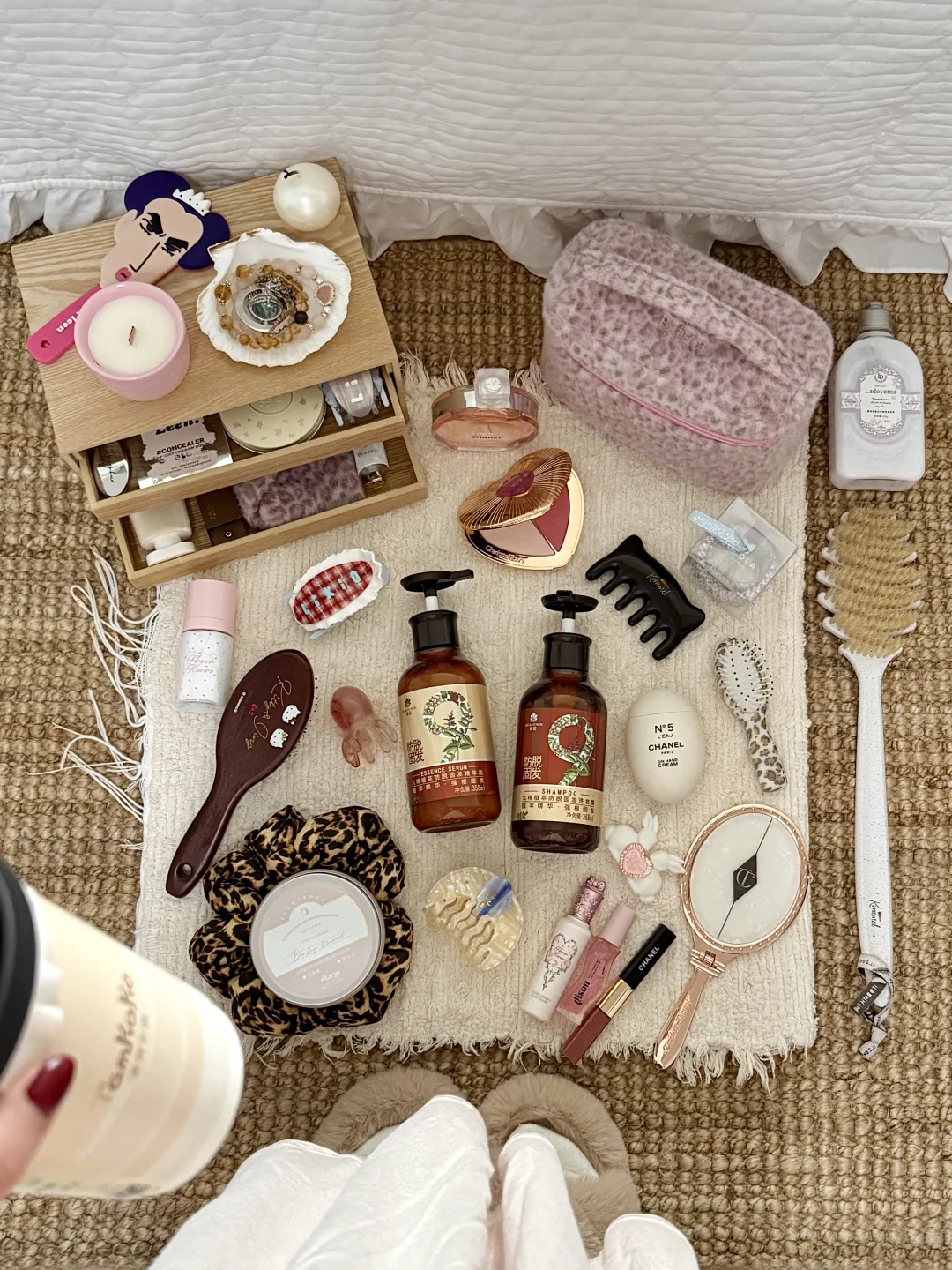 近期氛围感，来自头发的蓬勃生命力