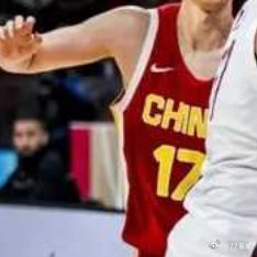 北京时间8月28日，世预赛第二阶段，中国男篮首场客场对阵卡塔尔男篮。中国男篮借助整体实力优势，不断碾压对手逐步扩大25+领先优势，最终中国男篮83-57轻松战胜卡塔尔男篮，战绩提升至4胜3负#中国男篮[超话]##卡塔尔vs中国# ​
