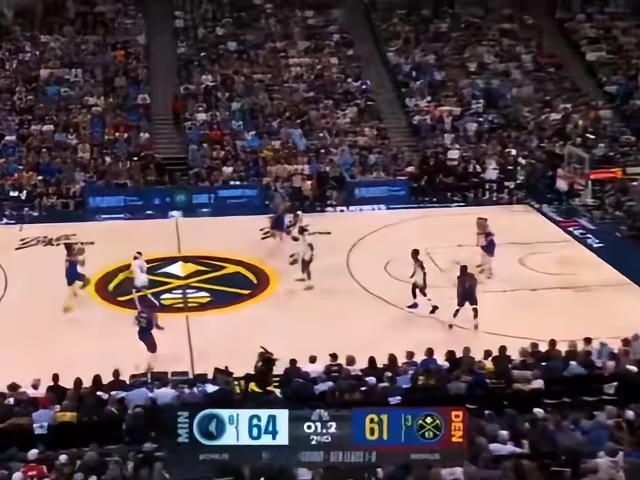 穆雷压哨超远三分 掘金VS森林狼