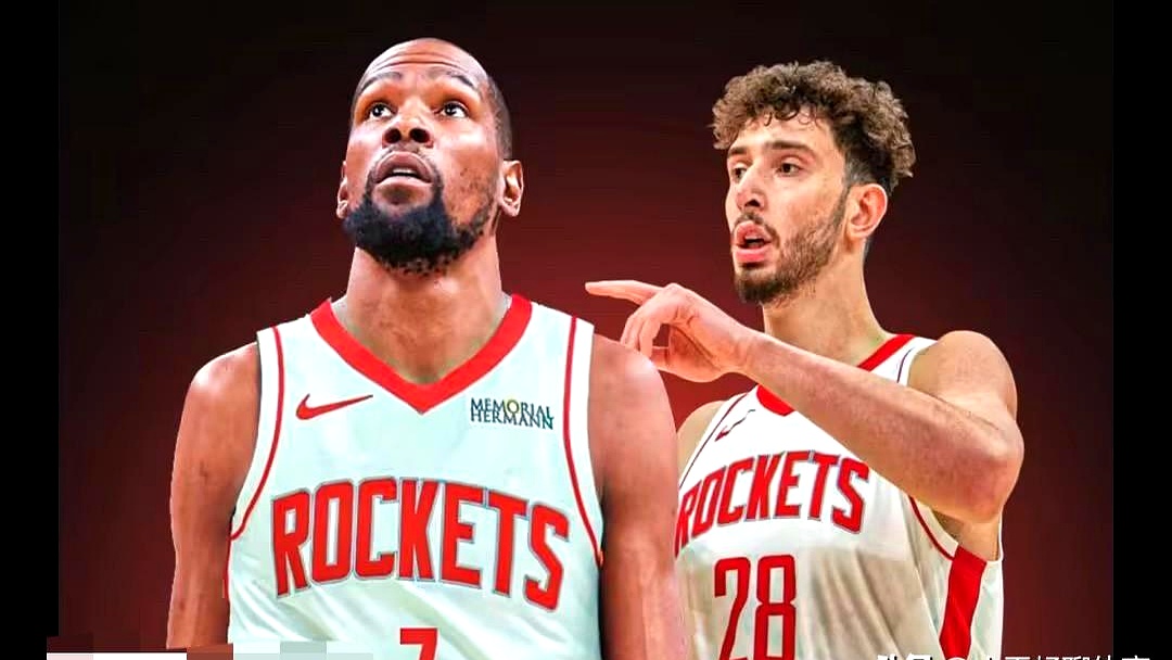 看到这俩合同对比，沉默。 杜兰特手里有后手：25‑26大薪，26年夏天...